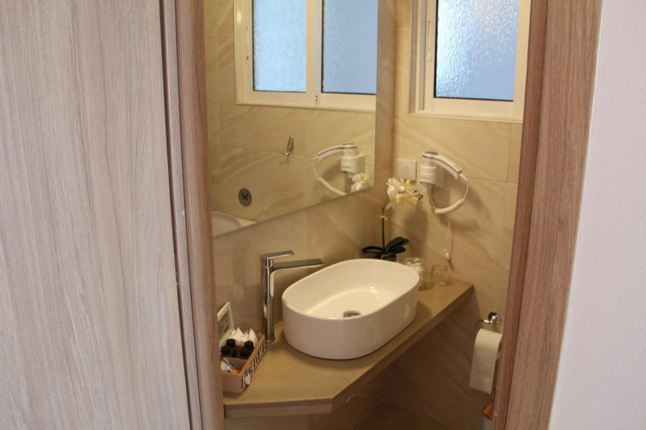 Sea Pearl Luxury Apartment Rhodes City Екстер'єр фото